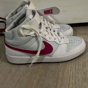 Nike Mid Top Sneakers